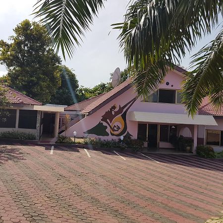 Royal Basin Resort Kumasi Kültér fotó