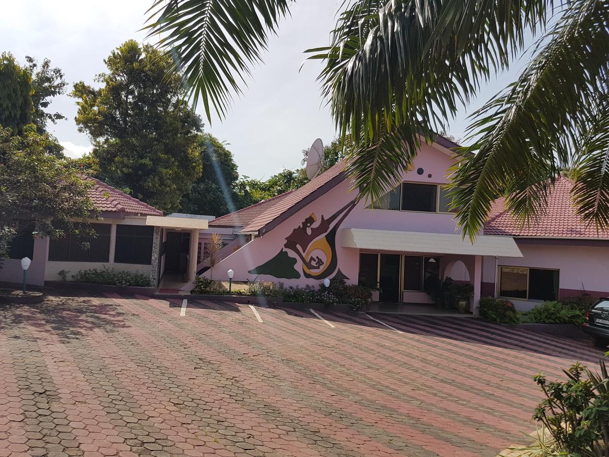 Royal Basin Resort Kumasi Kültér fotó